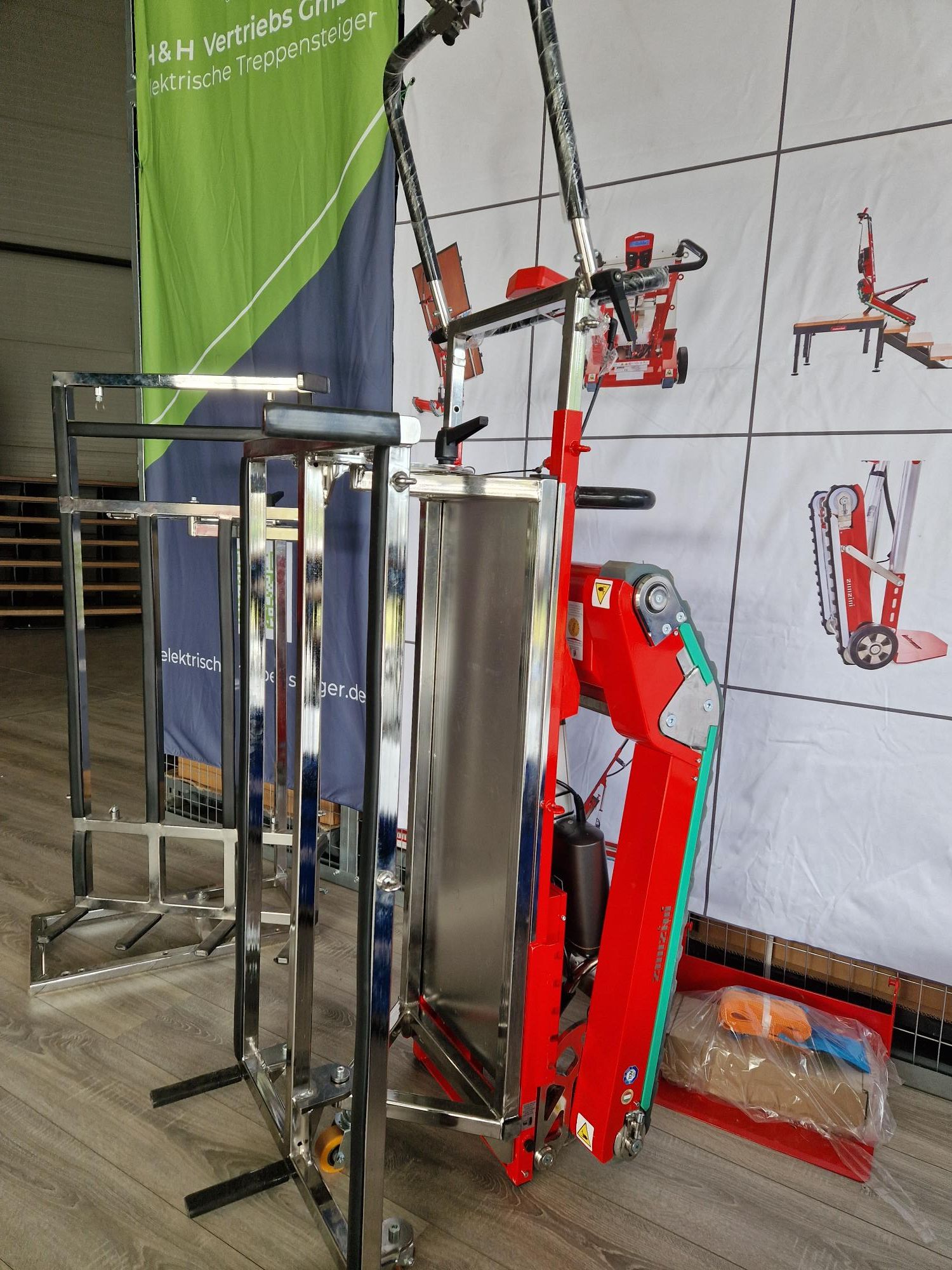 H&H Vertriebs GmbH Elektrische Treppensteiger Miete und Dienstleistung